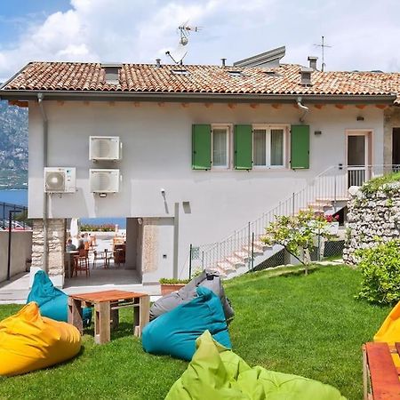 Il Frantoio A Monte-Vicino Al Lago Malcesine Exterior foto